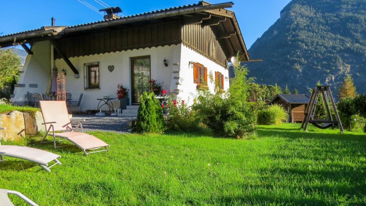 Ferienhaus Oetztal-Lodge Sautens Exterior photo